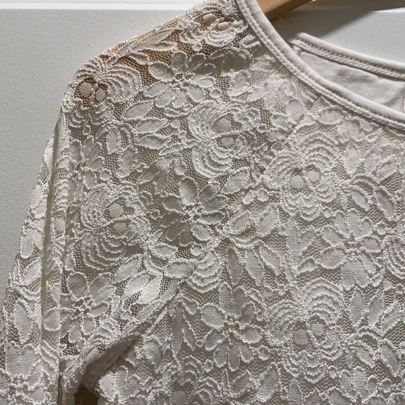 Adam Levine Lace Sleeve Crop Top - Picture 5 of 6